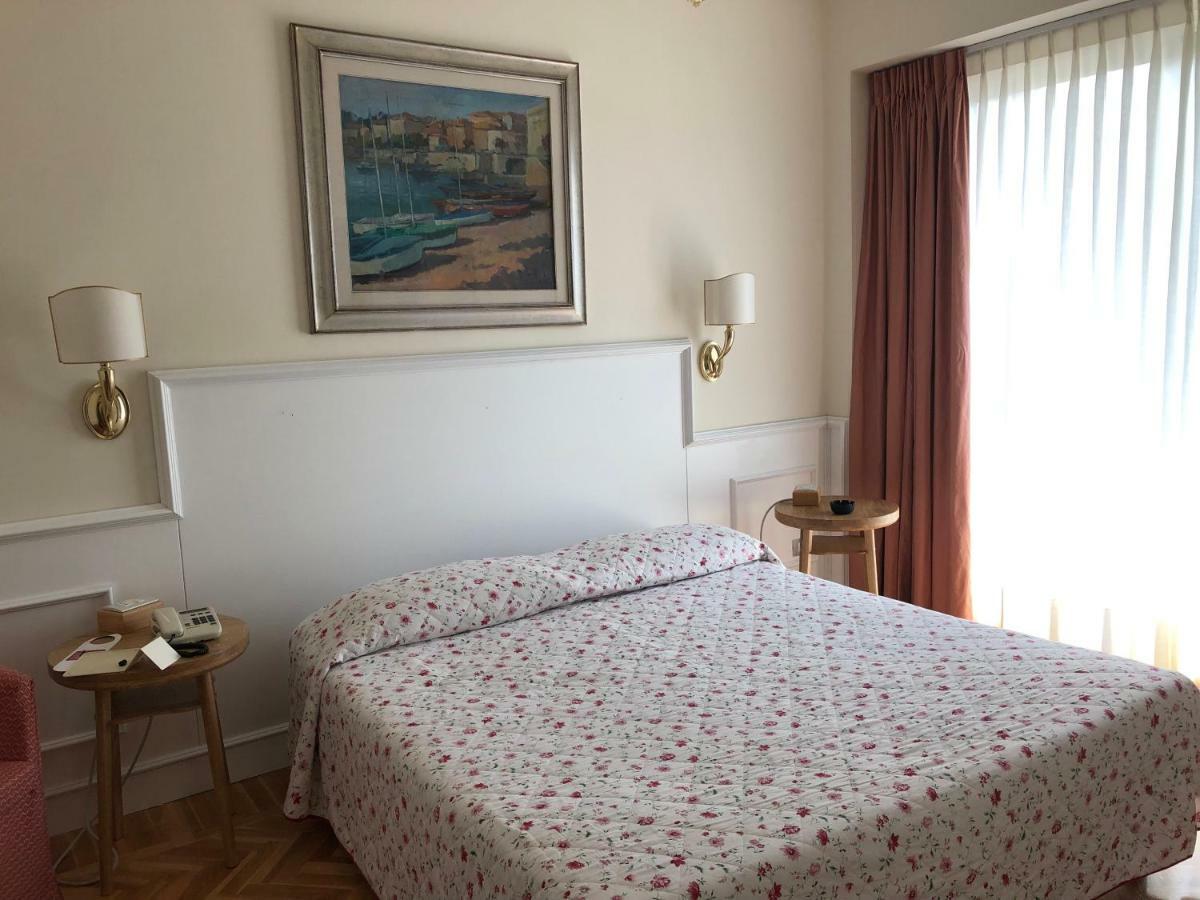 Hotel Royal 3*