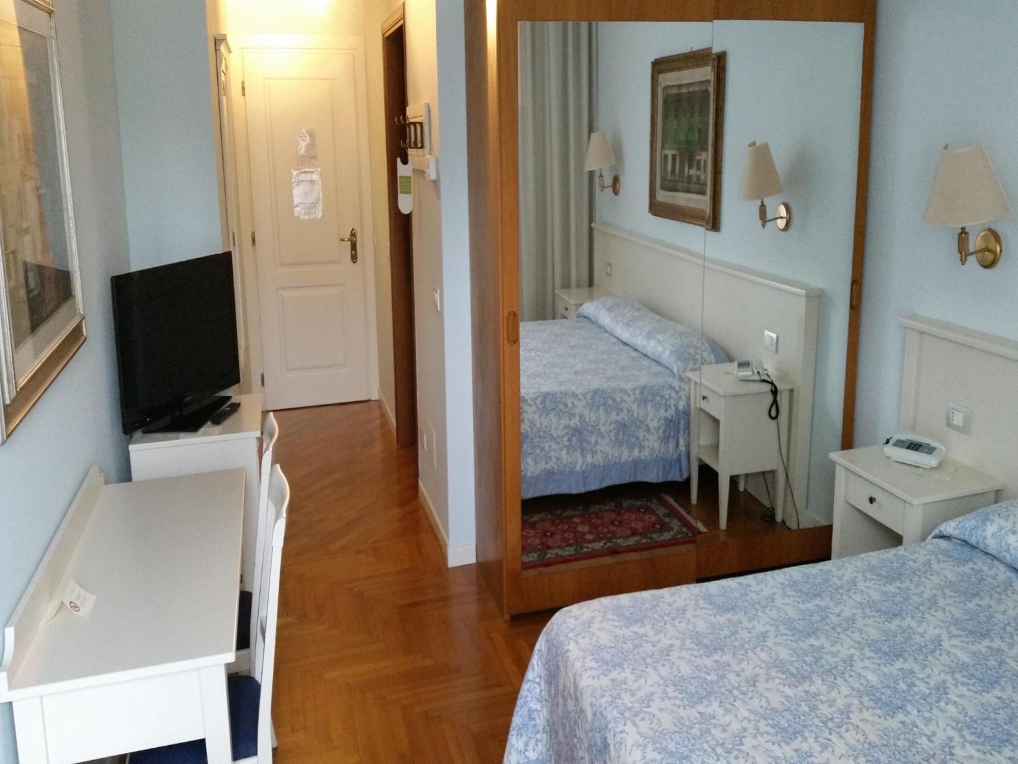 Royal 3* Stresa